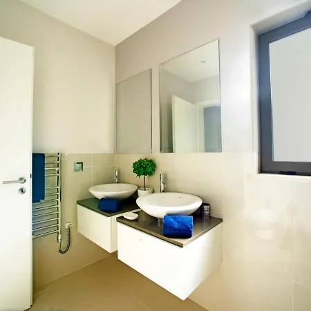 Lägenhet Pine Hills Safira By Interhome