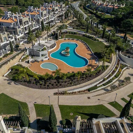 Lägenhet Pine Hills Safira By Interhome